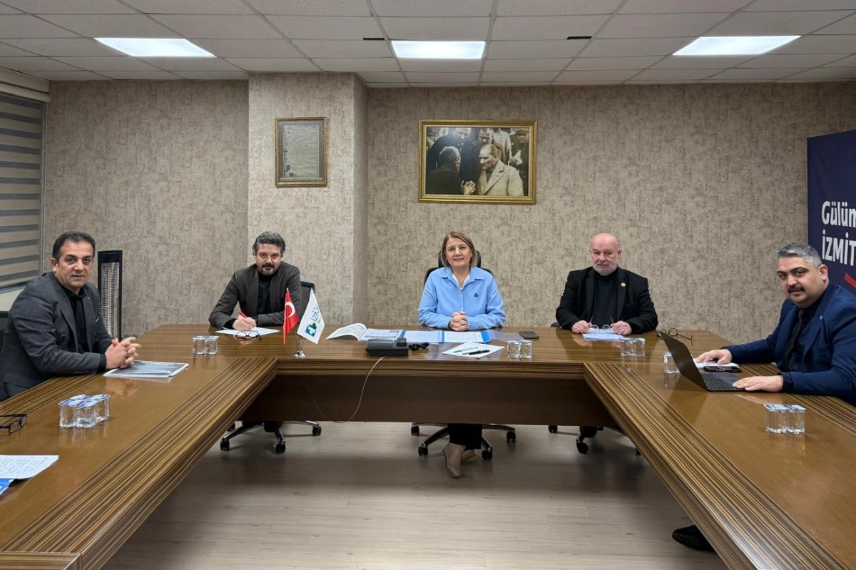 Kocaeli İzmit’te gençlik ve spor çalışmaları masaya yatırıldı