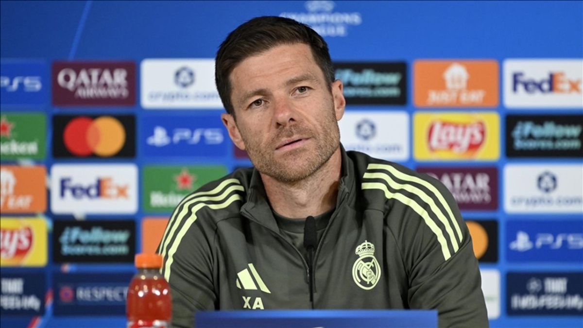 Real Madrid'de Xabi Alonso ile yollar ayrıldı