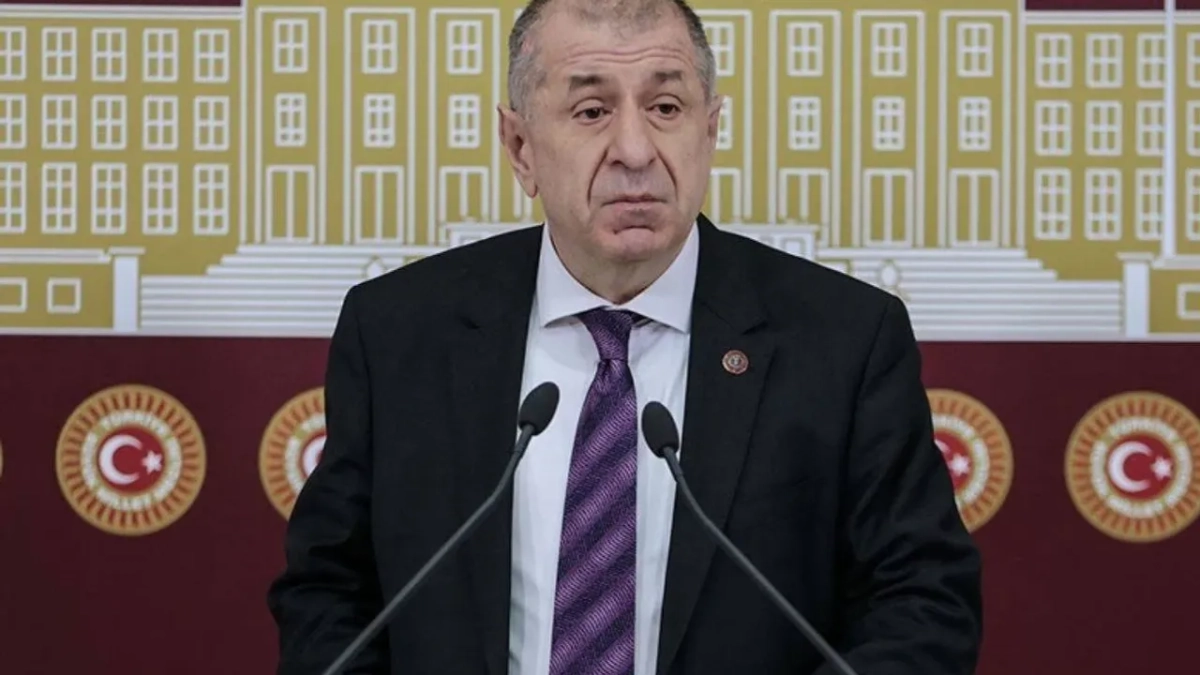 Ümit Özdağ hakkında “Cumhurbaşkanına hakaret” davasında beraat kararı