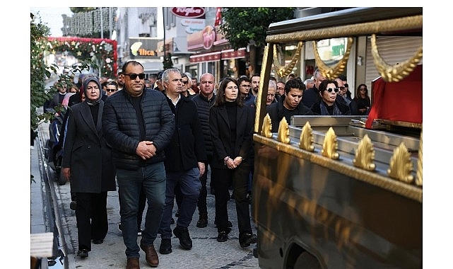  Çeşme efsane başkanını uğurladı