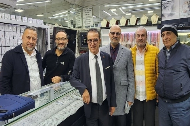 İzmir'de Turgay Baransel kuyumculara yeniden talip