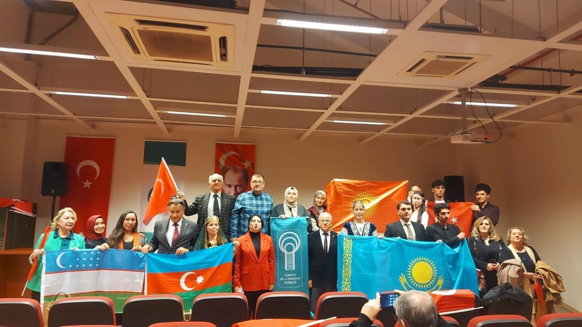 Bursa’da Türk Dili Seferberliği: 