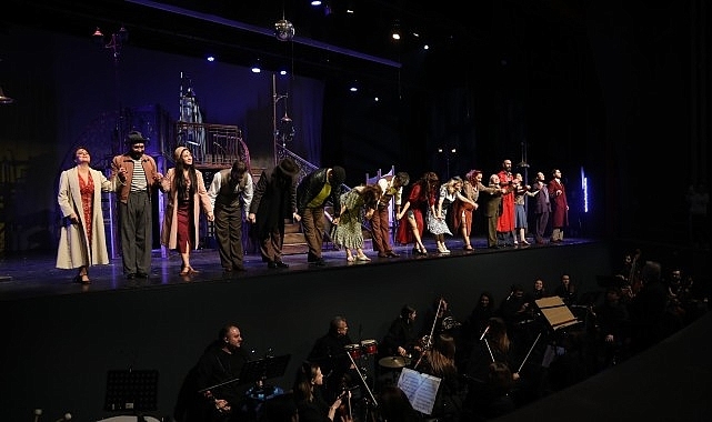 “Fosforlu Cevriye” Büyükçekmece’de Unutulmaz Bir Akşam Yaşattı