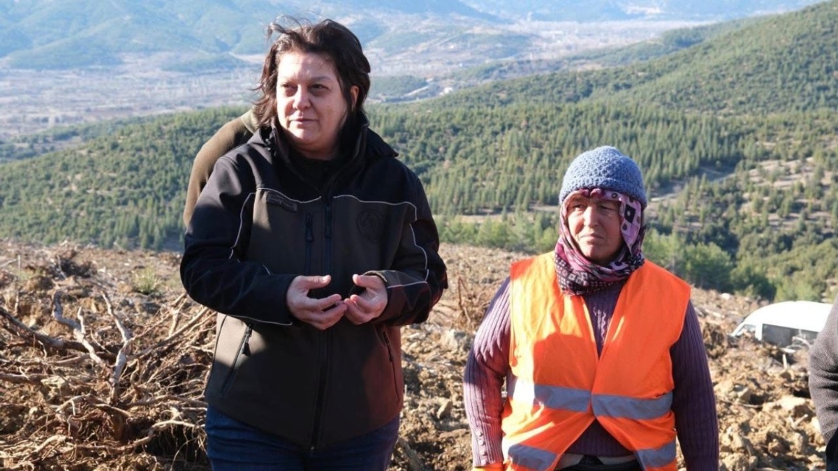 Ağlasun’da endüstriyel ağaçlandırma ile yeşil vatan güçleniyor