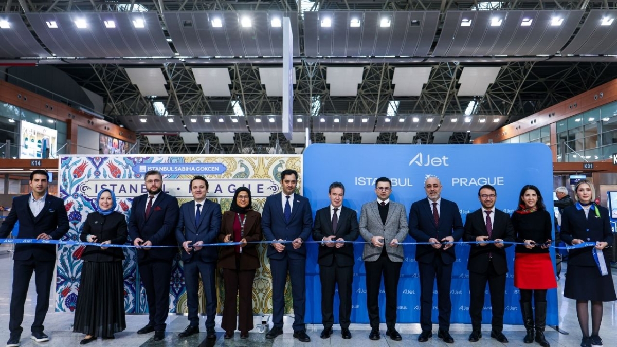 AJet’ten İstanbul–Prag hattı: İlk sefer törenle gerçekleştirildi