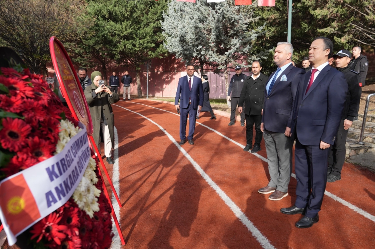 Cengiz Aytmatov Ankara Keçiören’de anıldı