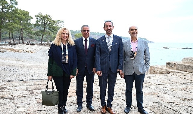 İş dünyası Kemer'de bir araya geldi