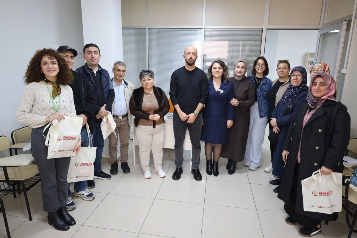 Kocaeli İzmit'te “Engelsiz Ebeveyn Akademisi”