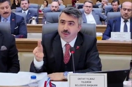 Başkan Yılmaz, Yıldırımlılara müjdeyi Büyükşehir Meclisi'nden duyurdu... Dar gelirlinin su faturasına 'Yıldırım' destek