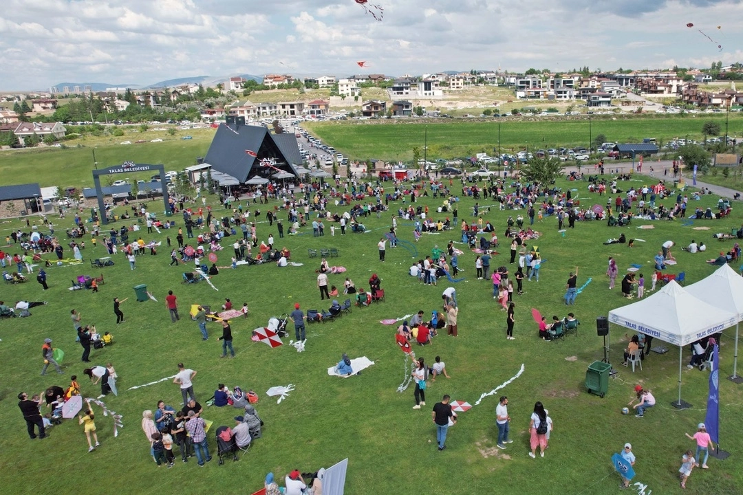 Kayseri Talas'ta yaşam alanlarına büyük ilgi