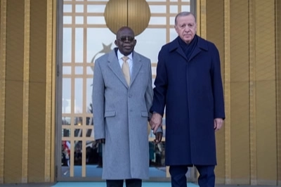 Nijerya Cumhurbaşkanı Külliye'de