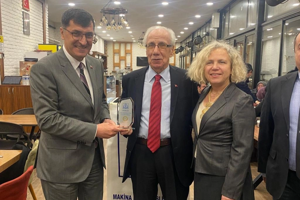 Başkan Kahveci MMO'nun 71. yıl programına katıldı