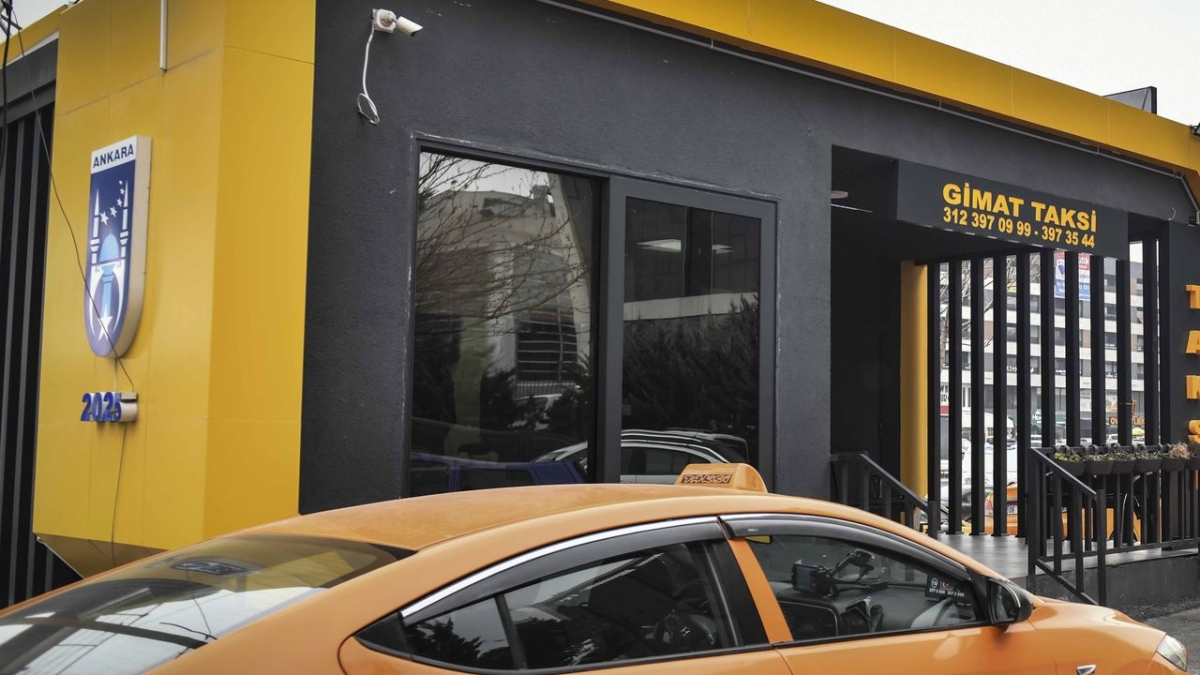 Ankara Büyükşehir Belediyesi taksici esnafının yanında
