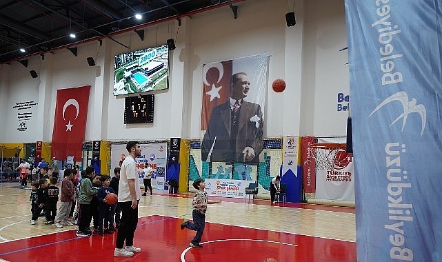 Çocuklar Tatilin Tadını Sporla Çıkardı