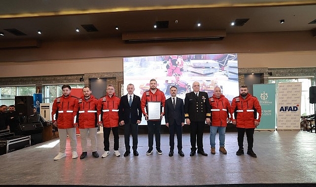 Büyükakın: Önemli olan şehirleri afetlere hazırlamak   