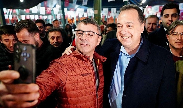 Demirci’deki İftar Sofrası Birlik ve Bereketi Aynı Sofrada Buluşturdu