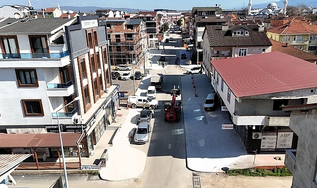 Kartepe İstasyon Mahallesi’nde hummalı çalışma   