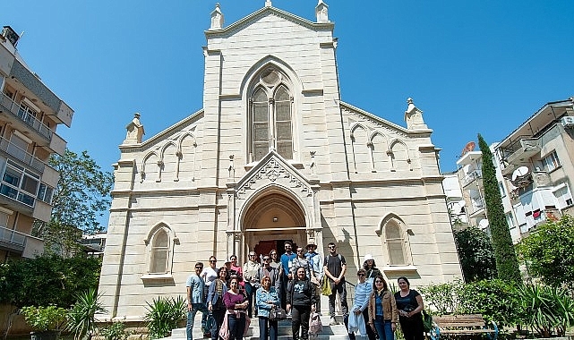 Karşıyaka Kültür Rotası’nda rehberli turlar başladı
