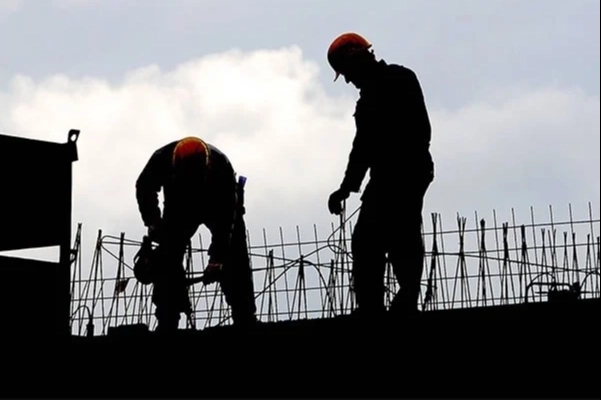 Ücretli çalışan sayısında artış sürüyor: İnşaat ve hizmet sektörü öne çıktı