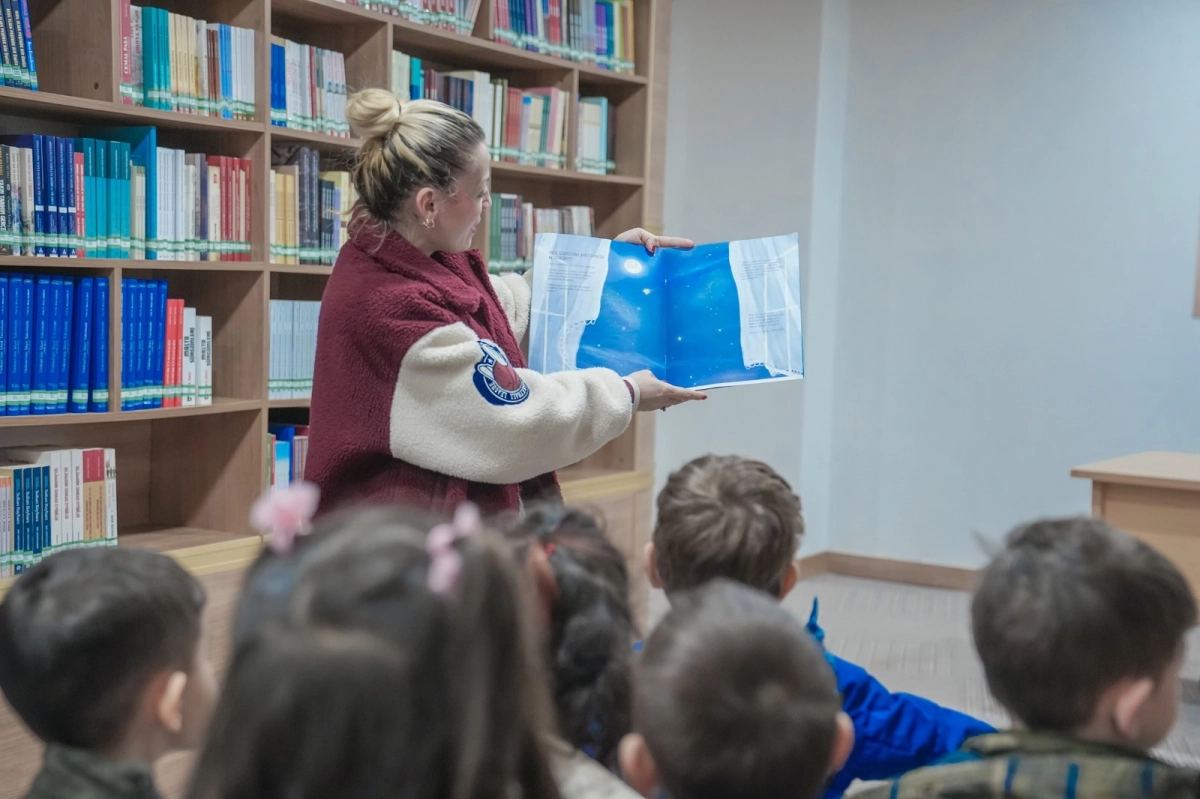 Ankara Keçiören'de minik öğrenciler kütüphane atmosferini yaşadı