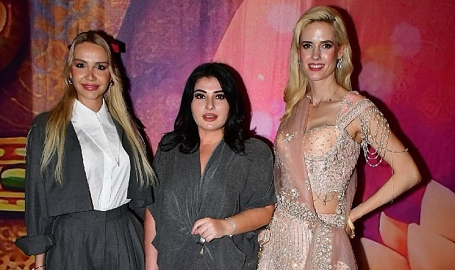 Ebru Torun'a Sanat ve Cemiyet Dünyasından Destek