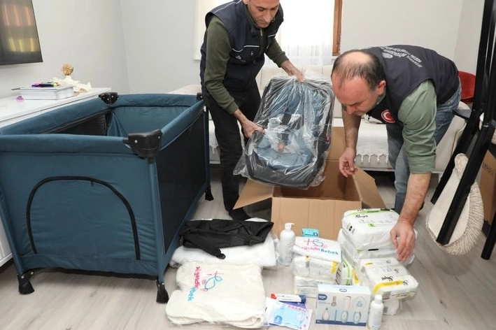 İstanbul'da yenidoğan bebeklere destek