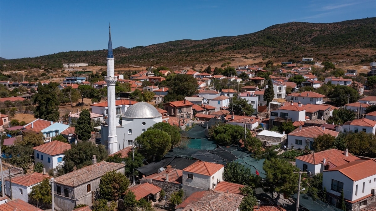 'En İyi Turizm Köyü' seçilen Barbaros’ta gurur günü