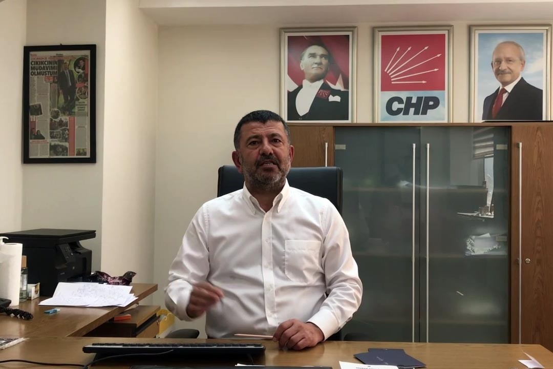Yeni Parti Milletvekili Veli Ağbaba yoğun bakıma alındı