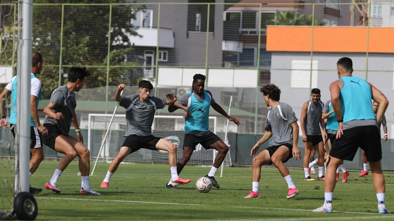 Alanyaspor, Erzurumspor FK maçı hazırlıklarına başladı