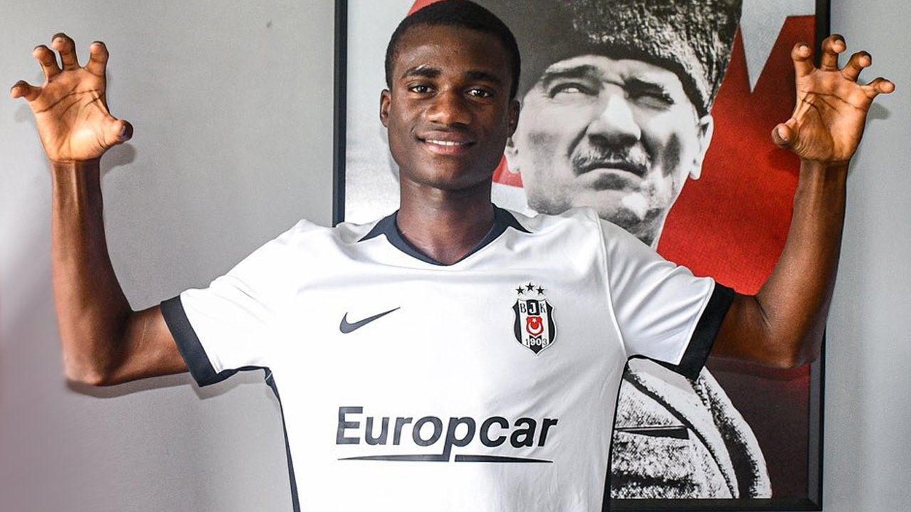 Beşiktaş'a Fildişili orta saha: Transfer resmen açıklandı