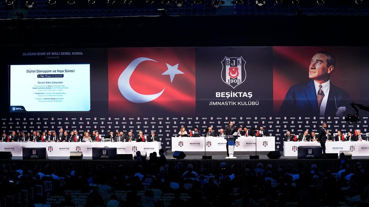 Beşiktaş'ta olağan idari ve mali genel kurul toplantısı başladı