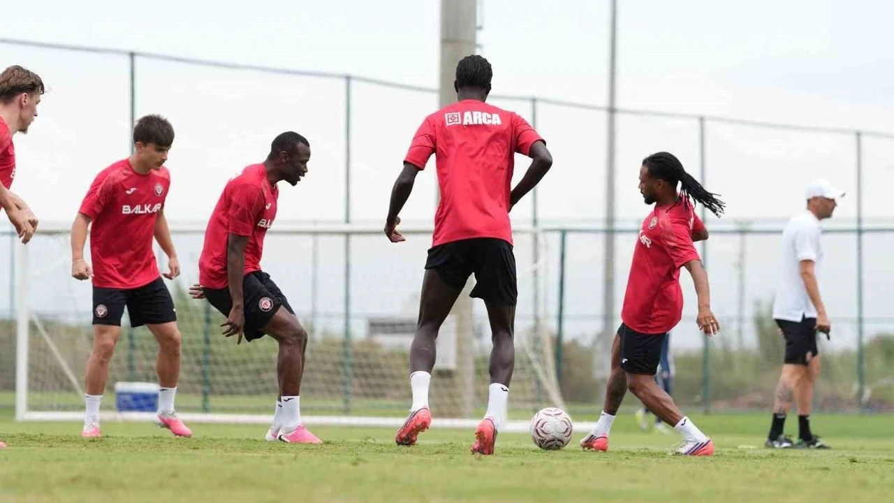 Arca Çorum FK’de Antalya kampı tamamlandı