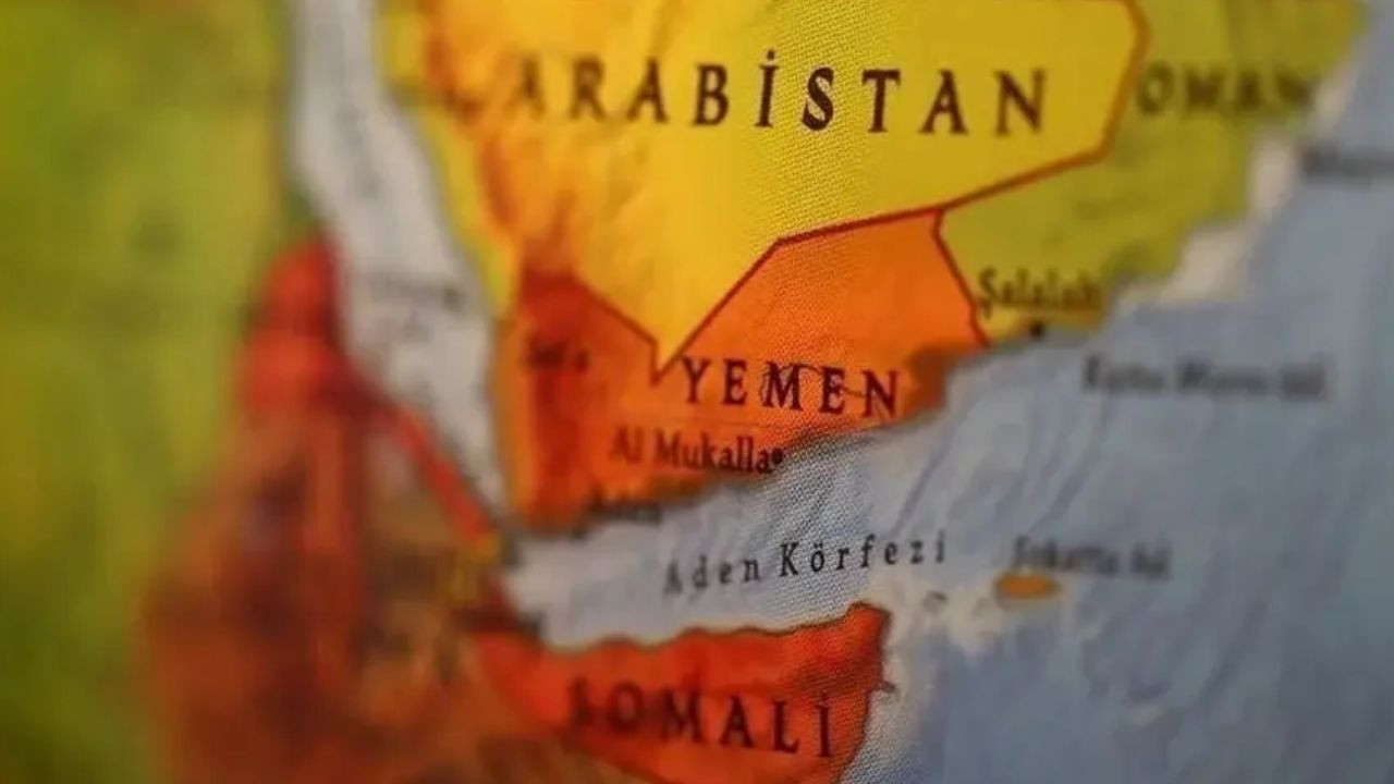 Yemen'in başkenti Sana'da peş peşe 8 şiddetli patlama