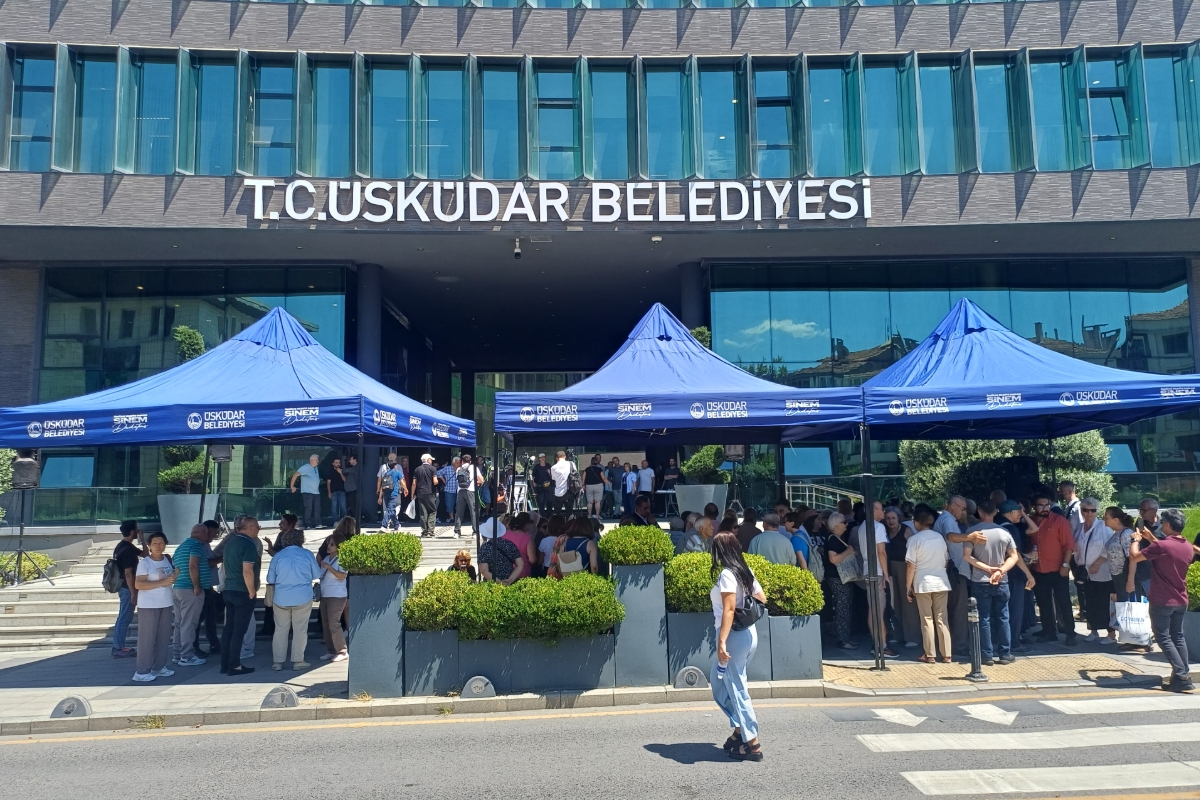 AKP'ye geçen Üsküdar Belediyesi'nde işçi kıyımı devam ediyor: 29 işçi daha işten çıkarıldı