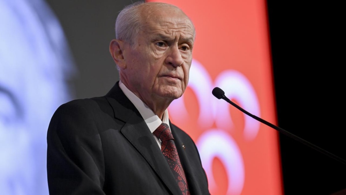 Devlet Bahçeli: Türkiye arınma sürecinden geçiyor