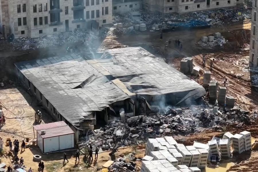 Tuzla'da işçi konteynerlerinde çıkan yangın söndürüldü