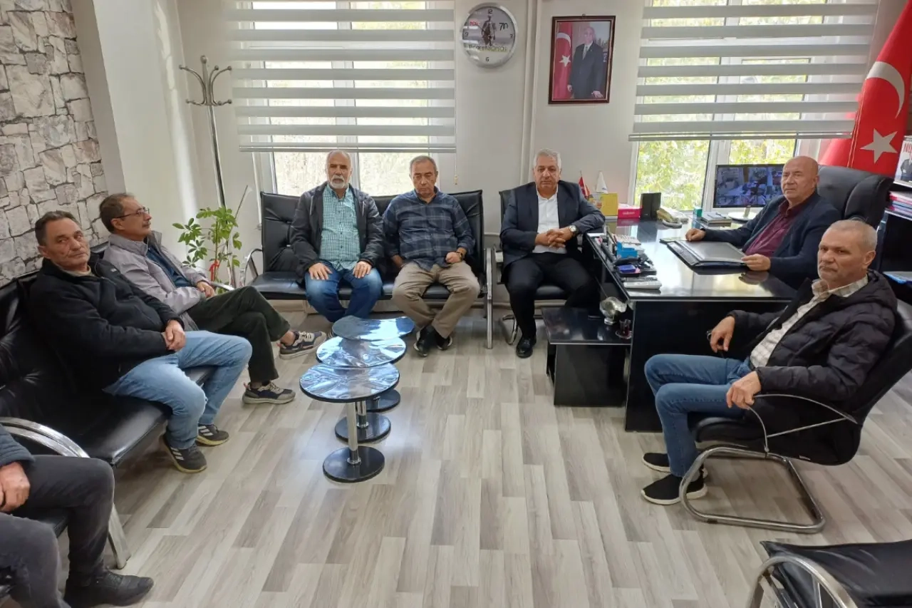 EMEP Genel Başkanı Aslan Ziraat Odalarını ziyaret etti: “Kaya gazı arama faaliyetleri Trakya’da tarımı bitirecek”
