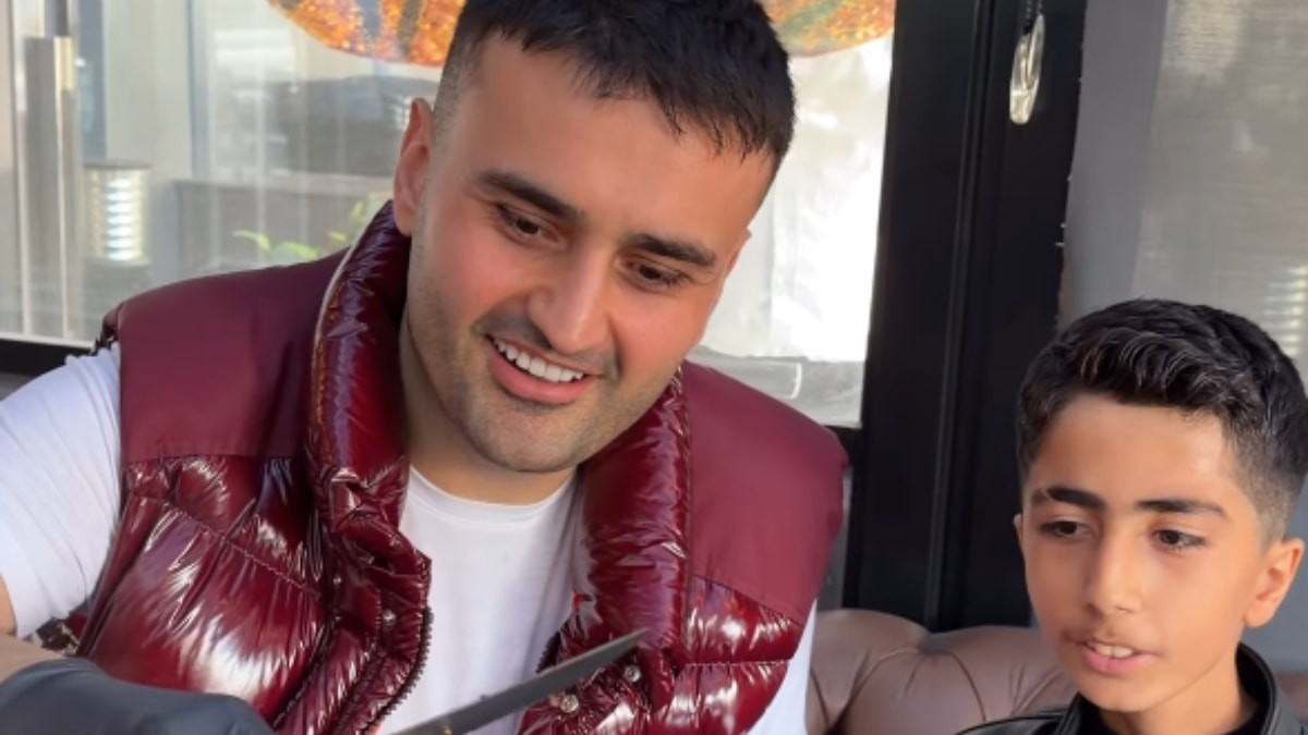 CZN Burak, bir kez daha kalpleri fethetti