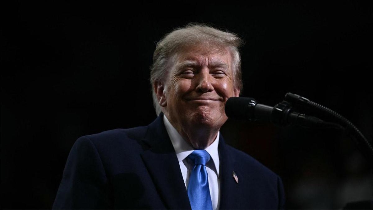 CNN International muhabirinden Trump'a yalan analizi
