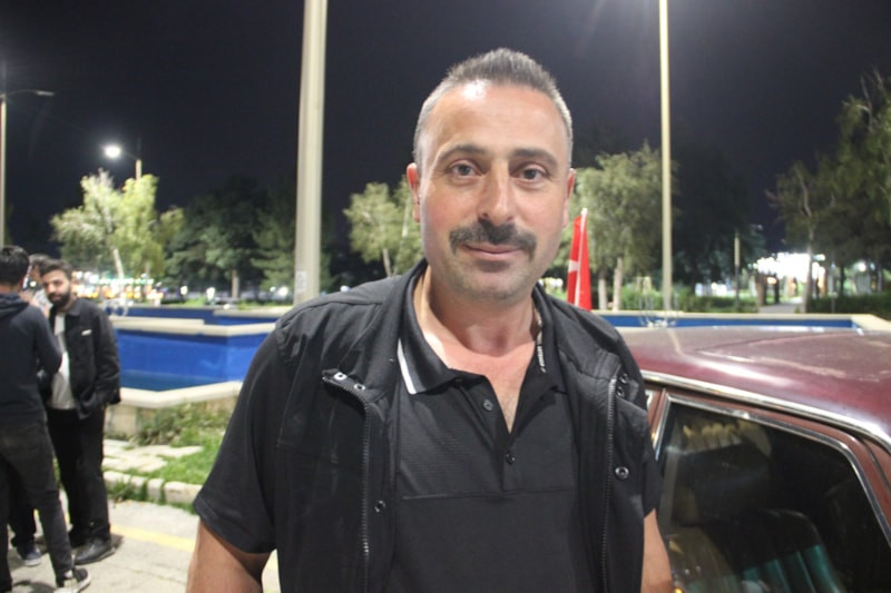 Erzurum'da klasik otomobil rüzgarı esti