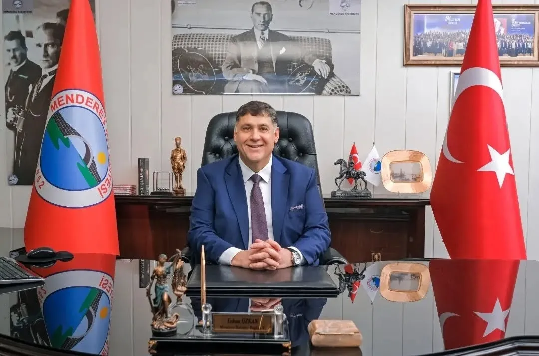 Menderes Belediyesi'ne rüşvet soruşturmasında ikinci dalga: 9 şüpheli gözaltına alındı