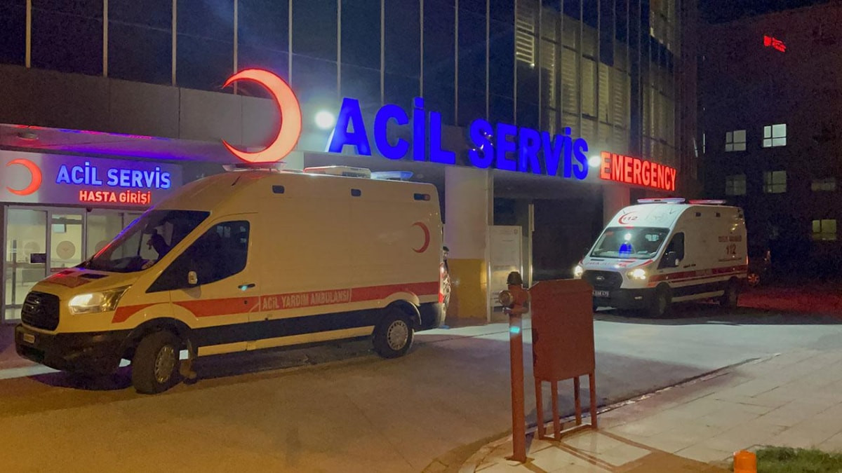 Eskişehir'de 4'üncü kattan düşen 3 yaşındaki çocuk yaralandı