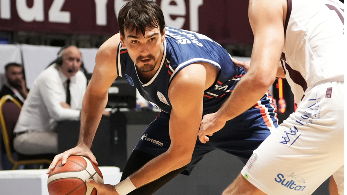 MAÇ SONUCU: Pizzabulls Bordo Bandırma 79-85 Anadolu Efes