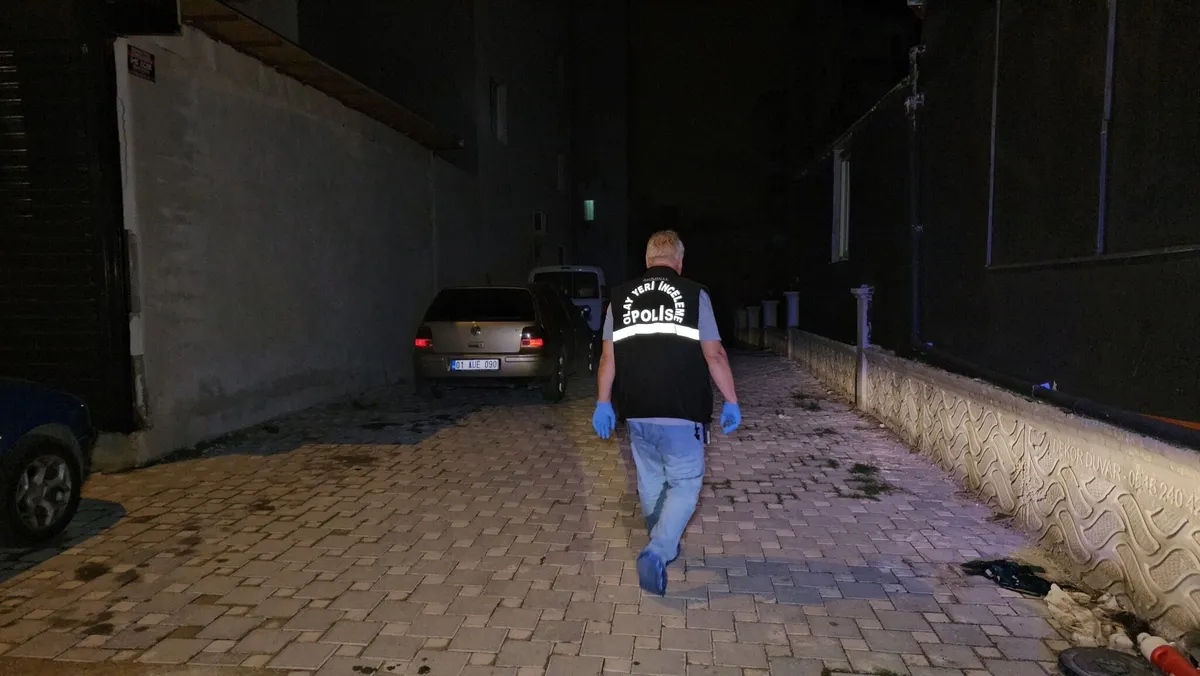 Adana'da eski eş baskını: Pencereden düşen adam hayatını kaybetti