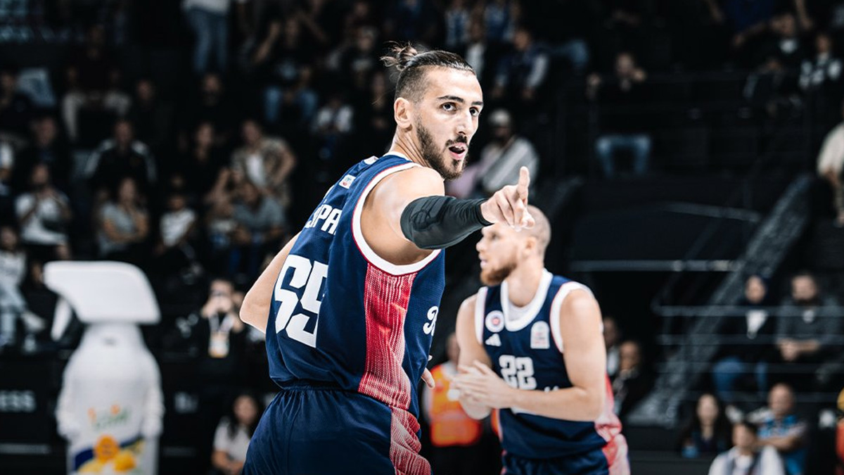 Bahçeşehir Koleji deplasmanda galip