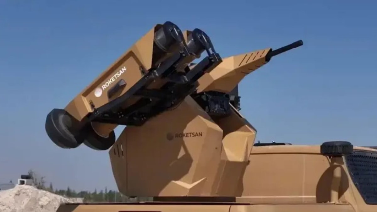 ROKETSAN KARAOK ilk kez hava hedefini başarıyla vurdu