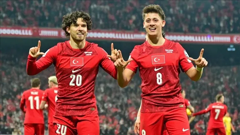 Bizim çocuklar ilkin peşinde