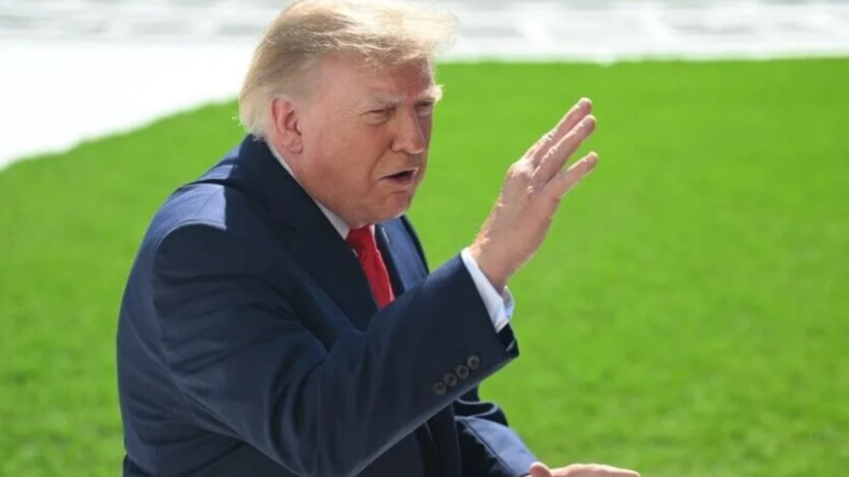 Trump: ABD'deki yaz-kış saati uygulaması sona ermeli