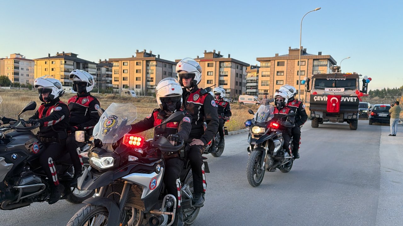 SEN HEP GÜL