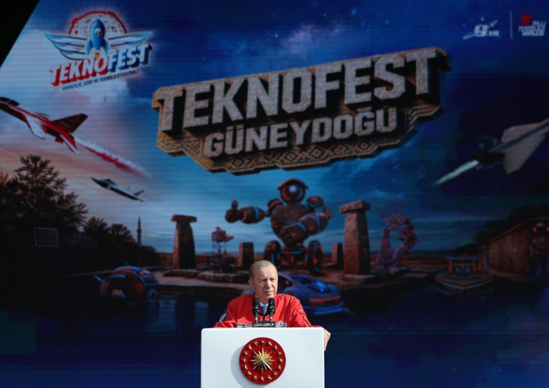 Cumhurbaşkanı Erdoğan TEKNOFEST gençliğine seslendi: Soykırımcıları sizler durduracaksınız
